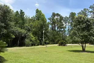 191 Castlewood Ln, Wewahitchka, FL 32465 - Photo 11
