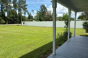 191 Castlewood Ln, Wewahitchka, FL 32465 - Photo 9