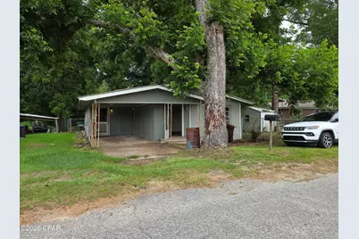 1352 Watts Avenue, Chipley, FL 32428 - Photo 1
