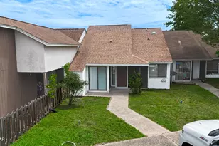 12030 Raintree Dr, Panama City, FL 32404 - Photo 3