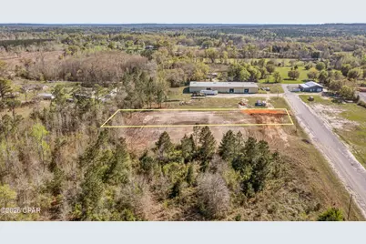 1113 Fowler Drive, Chipley, FL 32428 - Photo 3
