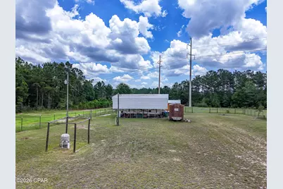 422 McDuff Drive, Alford, FL 32420 - Photo 7