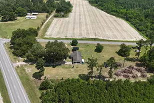6731 Butler Rd, Grand Ridge, FL 32442 - Photo 27