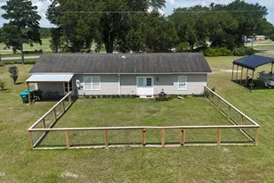 6731 Butler Rd, Grand Ridge, FL 32442 - Photo 21