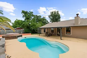 2921 Marron Dr, Panama City, FL 32405 - Photo 5