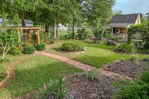 768 3rd St, Chipley, FL 32428 - Photo 51
