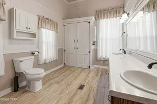 768 3rd St, Chipley, FL 32428 - Photo 37