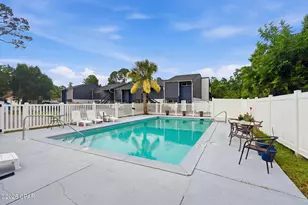 7125 N Lagoon Dr, Panama City Beach, FL 32408 - Photo 25