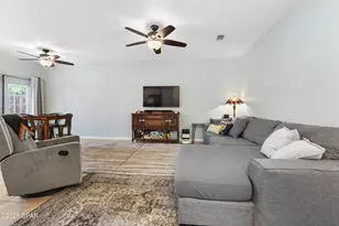 2428 Causeway Manor Ct, Panama City Beach, FL 32408 - Photo 5