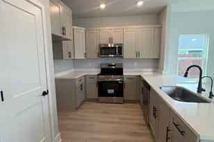 1211 Seafoam St, Panama City, FL 32404 - Photo 9