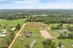 2862 Phillips Rd, Bonifay, FL 32425 - Photo 31