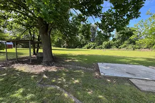 7881 Sale St, Sneads, FL 32460 - Photo 25