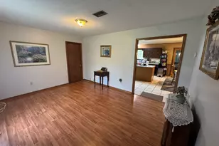 7881 Sale St, Sneads, FL 32460 - Photo 5