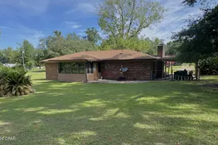 7881 Sale St, Sneads, FL 32460 - Photo 3