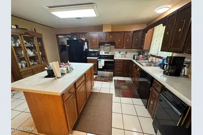 7881 Sale Street, Sneads, FL 32460 - Photo 9