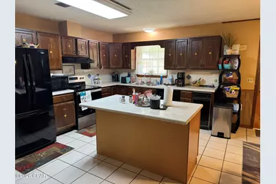 7881 Sale Street, Sneads, FL 32460 - Photo 7