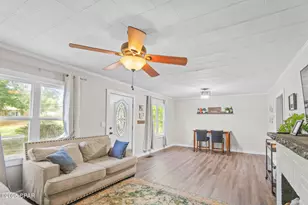 111 E Wisconsin Ave, Bonifay, FL 32425 - Photo 5