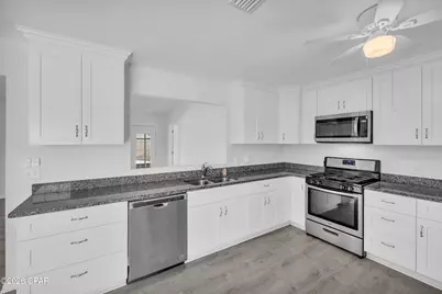1321 S Berthe Avenue, Panama City, FL 32404 - Photo 7