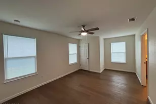 1379 Stratford Ave, Panama City, FL 32405 - Photo 9