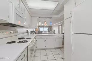 5801 Thomas Dr, Panama City Beach, FL 32408 - Photo 5