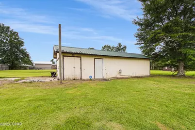 20107 NE Burns Avenue, Blountstown, FL 32424 - Photo 7