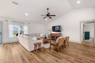 3800 Redbud Wy, Panama City, FL 32404 - Photo 11