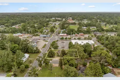 1240 South Boulevard, Chipley, FL 32428 - Photo 33