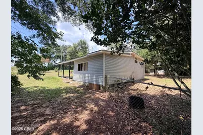 1123 Highway 171, Graceville, FL 32440 - Photo 13
