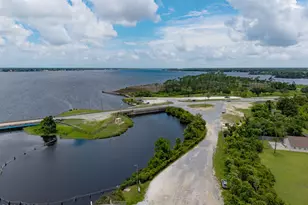 3700 Atlantis Dr, Panama City, FL 32409 - Photo 7