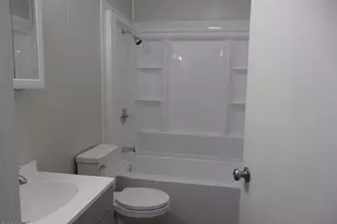 5437 Pearl St, Graceville, FL 32440 - Photo 9