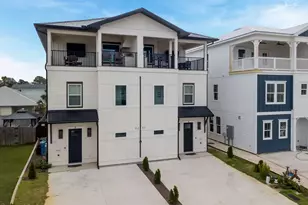 5237 Thomas Dr, Panama City, FL 32408 - Photo 1