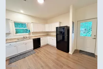 1309 Church Avenue, Chipley, FL 32428 - Photo 11