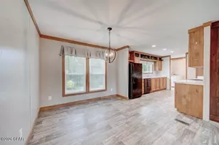 10447 Miller Cir, Youngstown, FL 32466 - Photo 5