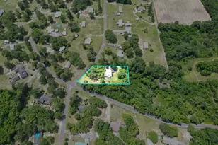 2197 Indiana Ave, Grand Ridge, FL 32442 - Photo 11