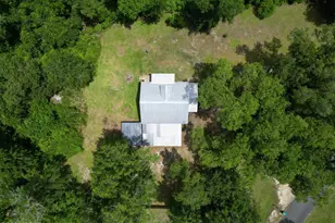 2197 Indiana Ave, Grand Ridge, FL 32442 - Photo 15
