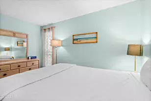 17614 Front Beach Rd, Panama City Beach, FL 32413 - Photo 27