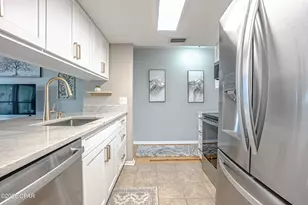 6909 N Lagoon Dr, Panama City, FL 32408 - Photo 15