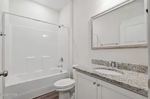 106 Hobson Ave, Crestview, FL 32539 - Photo 17