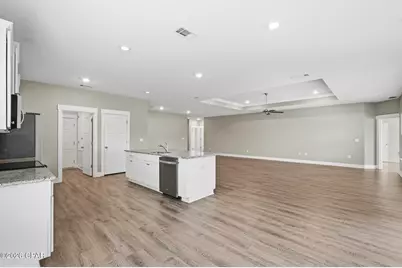 106 Hobson Avenue, Crestview, FL 32539 - Photo 11