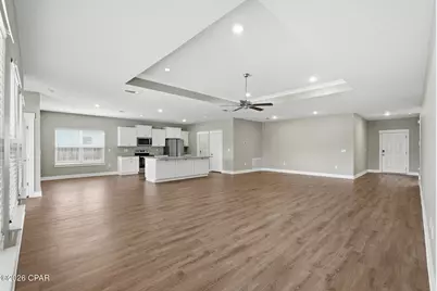 106 Hobson Avenue, Crestview, FL 32539 - Photo 9
