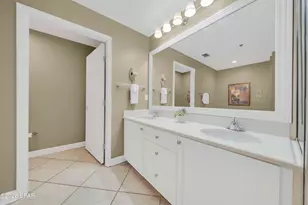 6627 Thomas Dr, Panama City Beach, FL 32408 - Photo 33