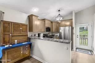 2624 Avondale Ct, Panama City, FL 32404 - Photo 9