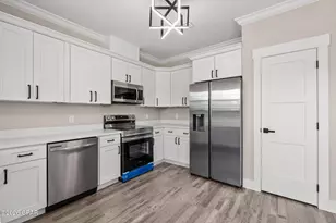 300 Hugh Thomas Dr, Panama City, FL 32404 - Photo 19