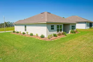 300 Hugh Thomas Dr, Panama City, FL 32404 - Photo 5