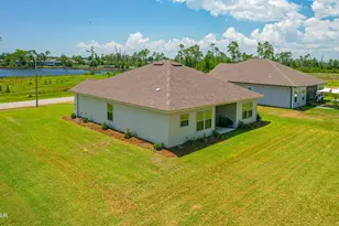 300 Hugh Thomas Dr, Panama City, FL 32404 - Photo 5