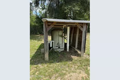 19716 Deep Springs Road, Fountain, FL 32438 - Photo 11