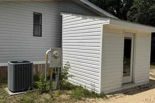 19716 Deep Springs Rd, Fountain, FL 32438 - Photo 11