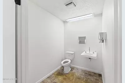 215 W 6th Street, Panama City, FL 32401 - Photo 37