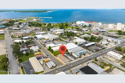 215 W 6th Street, Panama City, FL 32401 - Photo 51
