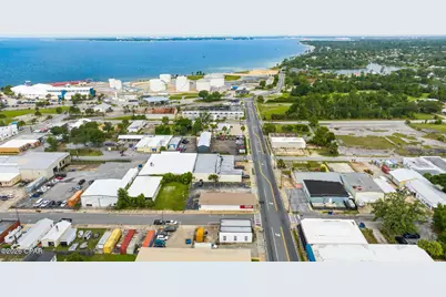 215 W 6th Street, Panama City, FL 32401 - Photo 47